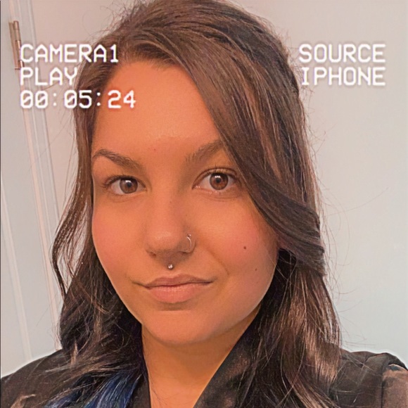 Meet your Posher, Kathryn - Picture 2 of 5